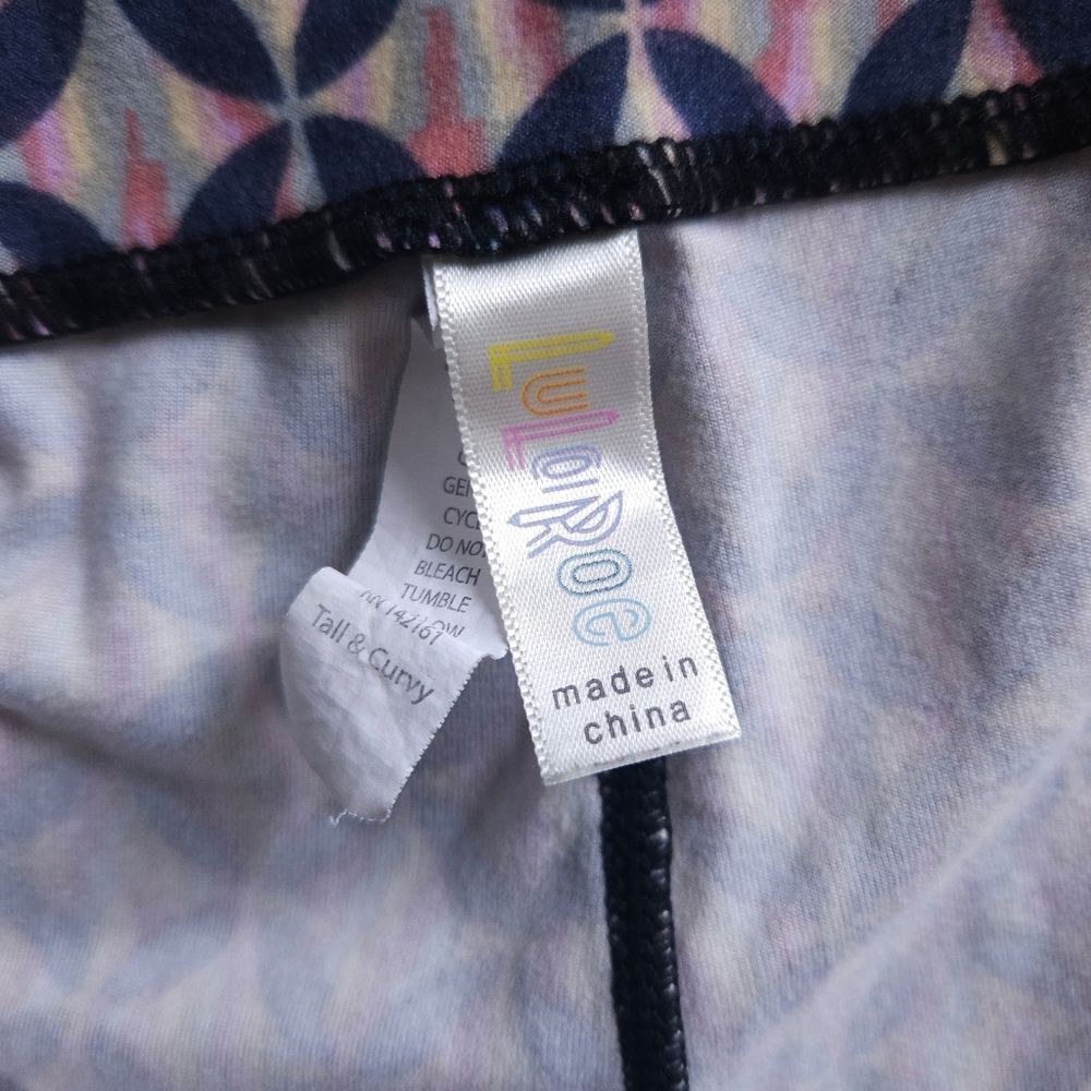 Lularoe Classic Leggings Women's Tall and Curvy‎ OS 70's Colorful Pattern - Picture 4 of 5